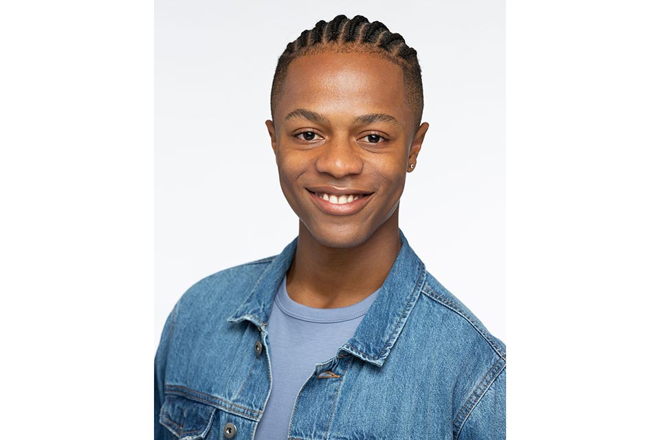 Deandre Sevon headshot