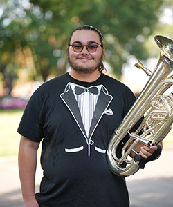 Sidney Cherry headshot