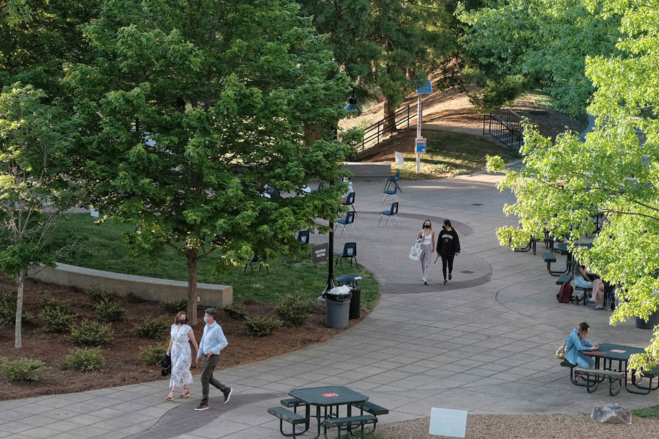 People strolling in Daniels Plaza