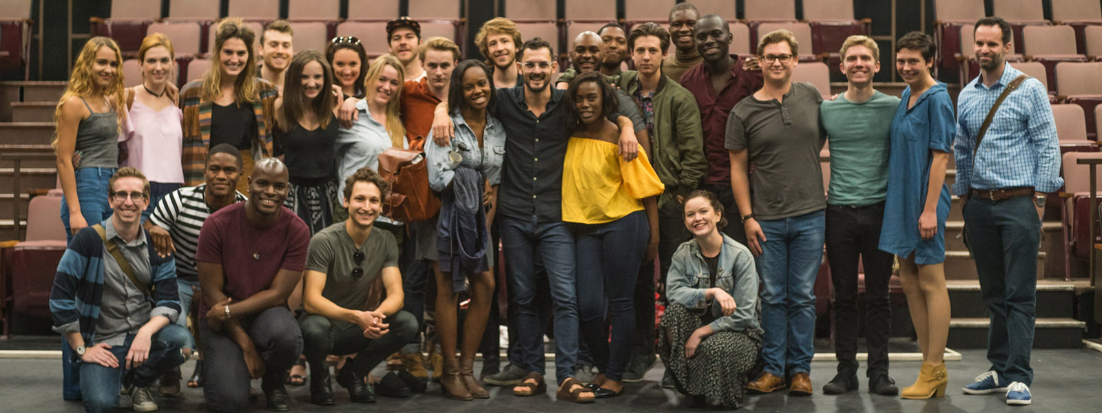 Alumnus Wesley Taylor speaks to UNCSA Drama students. Photo Theo Sturz