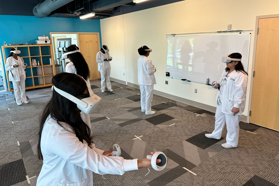 The VR lab housed at the Center for Design Innovation / Photo: Garrett Garms